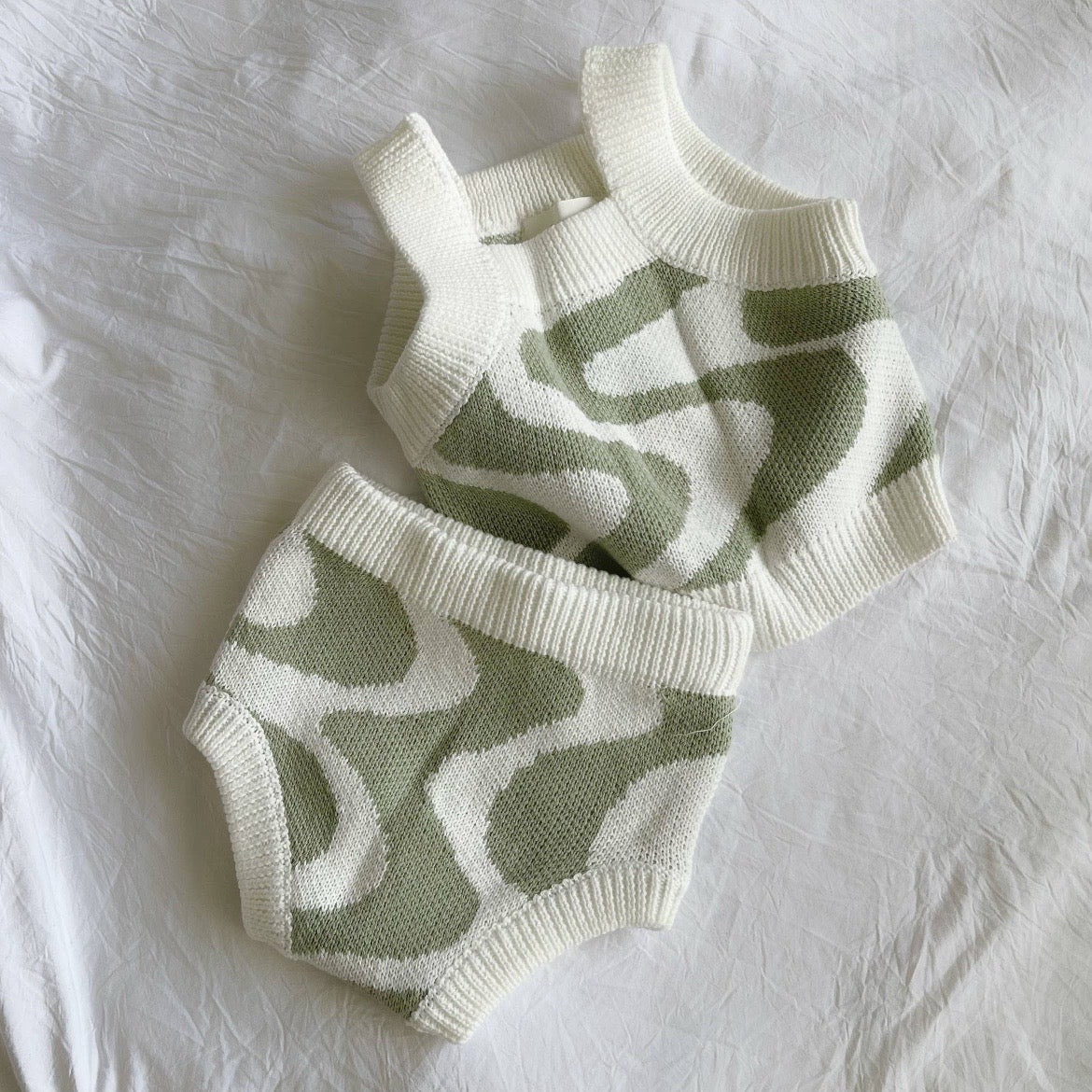 Swirl Knit Set